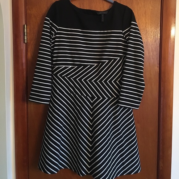 BCBGMaxAzria Dresses & Skirts - BCBGMAXAZRIA Dress Size L - New